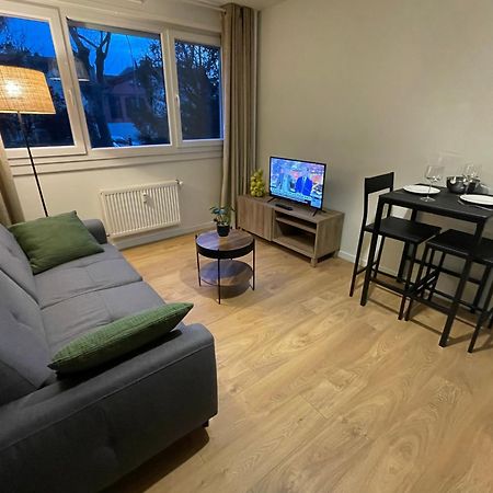 Le Wimbledon Apartman Chalon-sur-Saône Kültér fotó